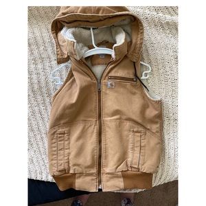 🌻💜 Women’s Carhartt Vest⭐️⭐️ Size Large